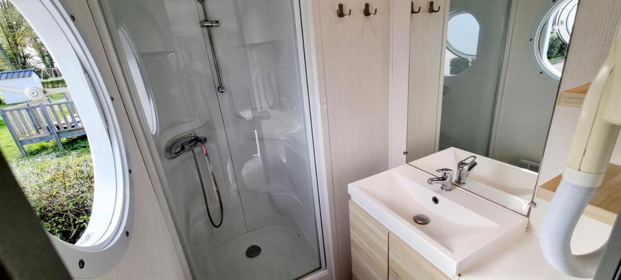 Mobil-Home 6 Personnes - Bretagne - Piscine - Plage Trégunc Εξωτερικό φωτογραφία